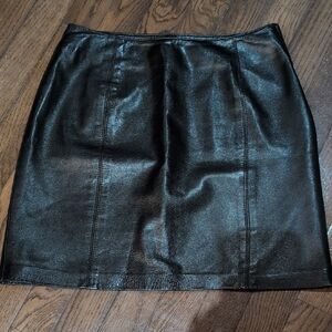 Danier Black Leather High Waist Mini Skirt Size 4